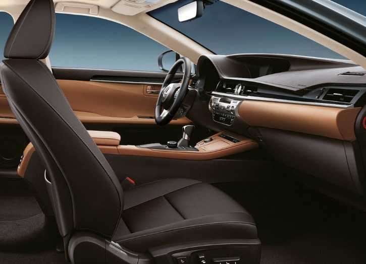 Lexus is: поколения, кузова по годам, история модели и года выпуска, рестайлинг, характеристики, габариты, фото - carsweek