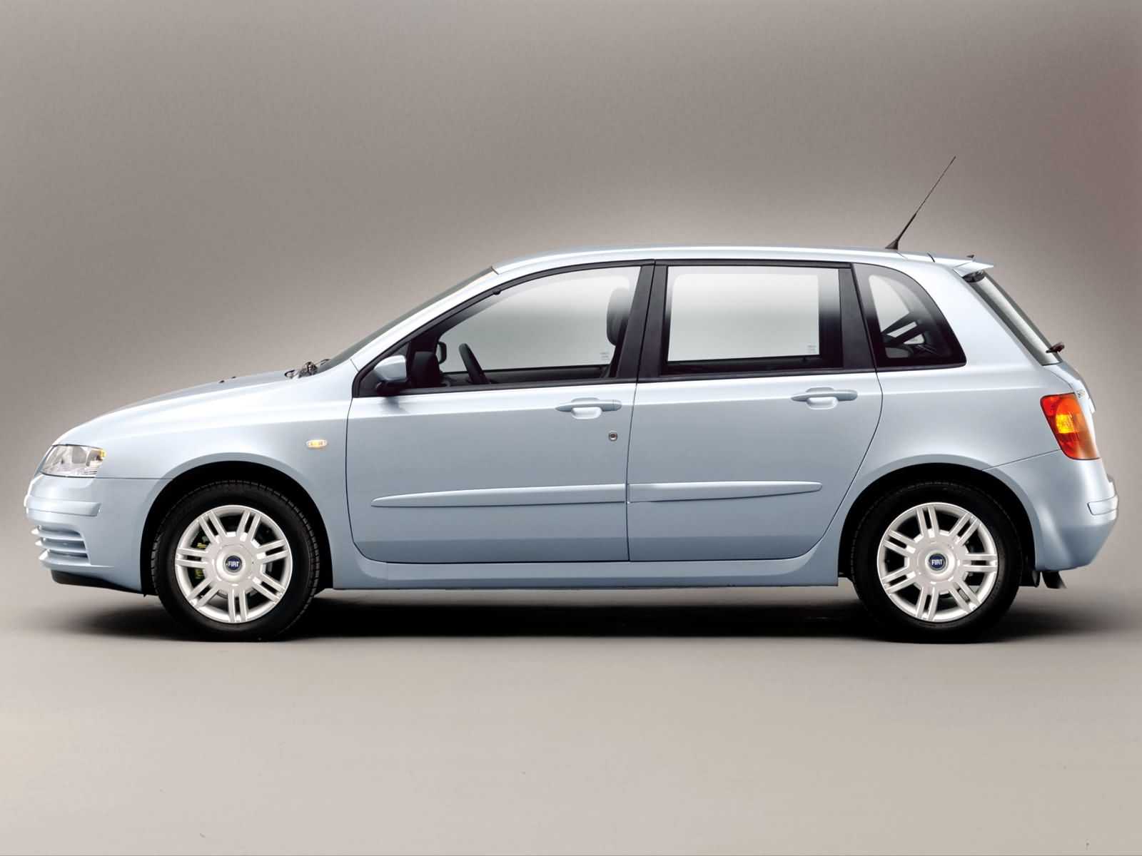 Fiat stilo: поколения, кузова по годам, история модели и года выпуска, рестайлинг, характеристики, габариты, фото - carsweek