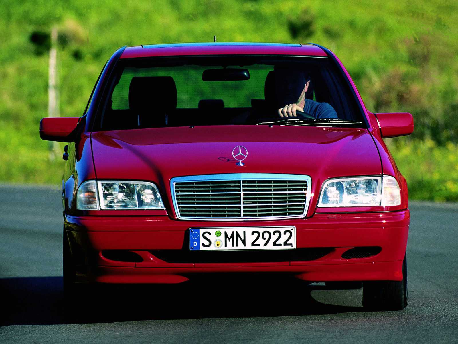 Mercedes benz c-klasse (w204) 2007 - 2011 технические характеристики, поколения, история