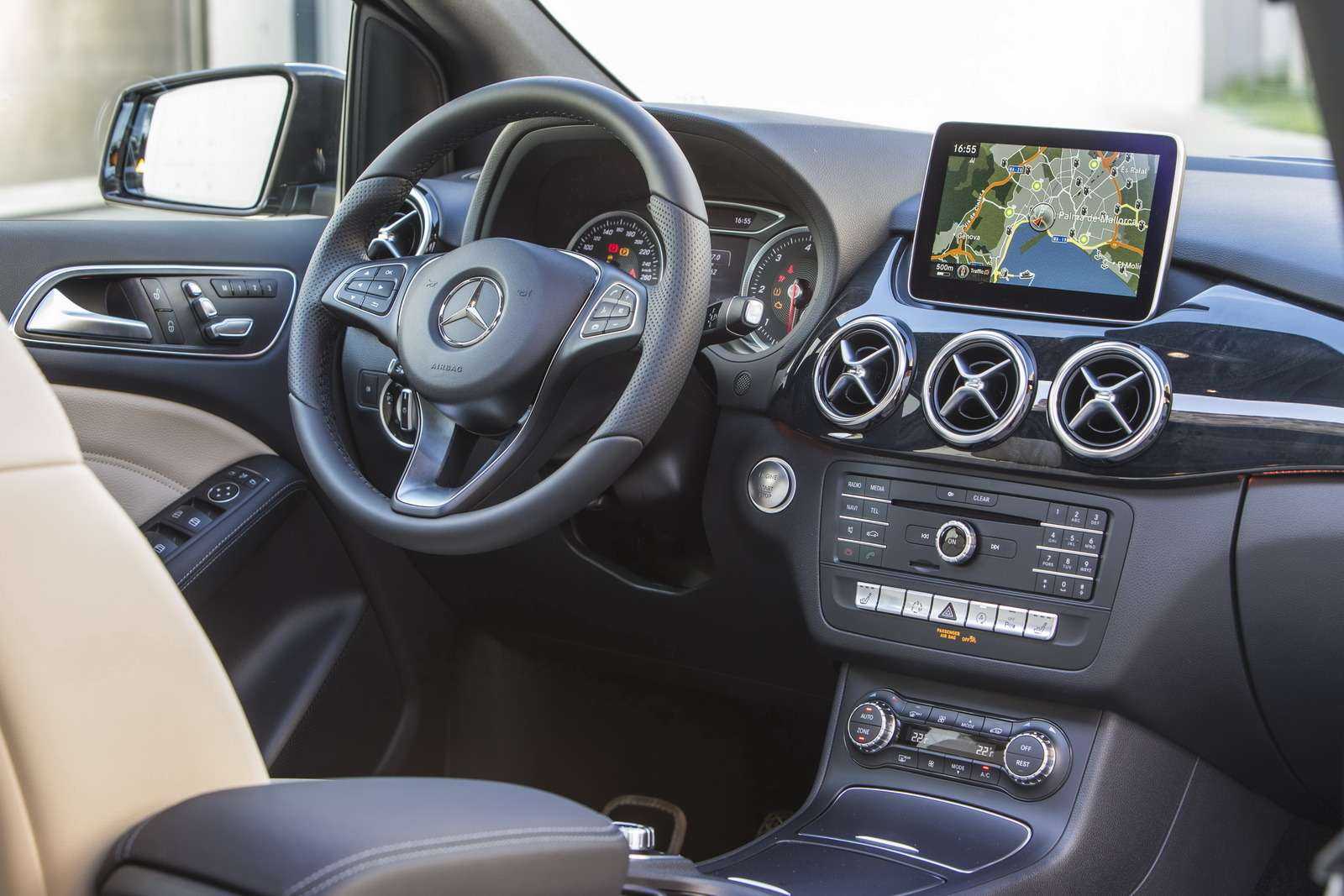 Mercedes a-class: описание, технические характеристики, комплектации