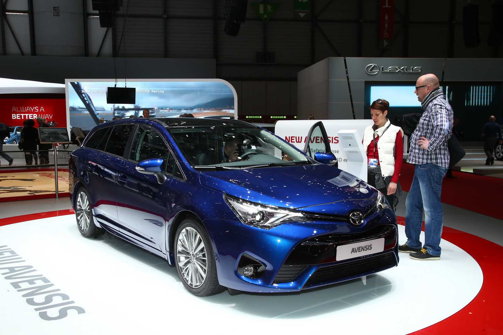 Toyota avensis (тойота avensis) 2022 - обзор модели c фото и видео